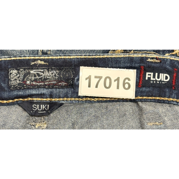 Silver Shorts Womens 16 Blue Fluid Denim Suki Mid Short Distressed Measures 36X7 - Picture 7 of 7